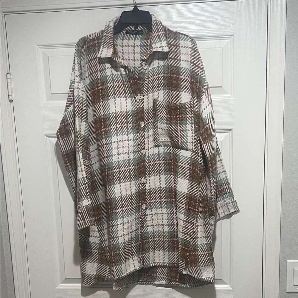 Nasty Gal Brown and White Plaid Button Down Shirt